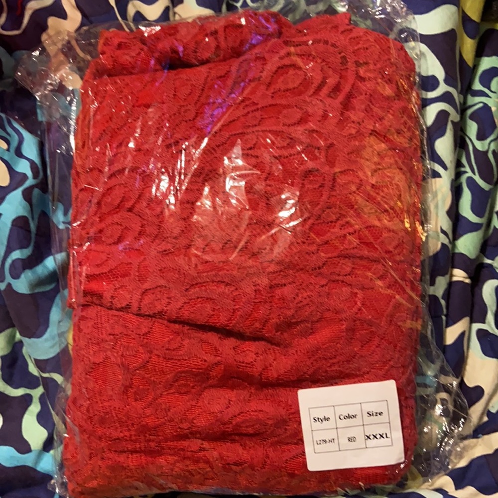 3X Red Off Market Dress NWT - Picture 2 of 2